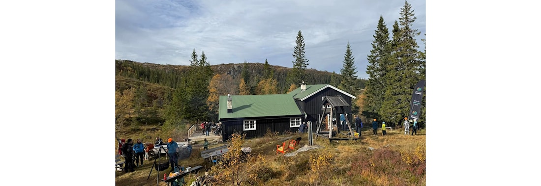 Søndagsåpen Vassfjellhytta – varm kaffe, nystekte vafler venter!
